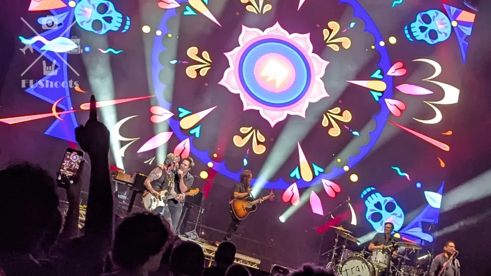 train noches botanico 2025